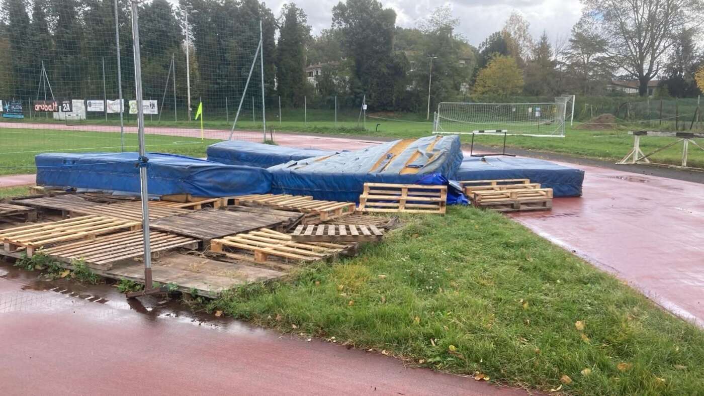 Gravi atti vandalici allo stadio di Ponte a Poppi: “Un gesto inaccettabile contro l’intera comunità”