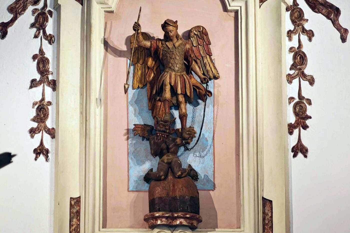 Statua di San Michele Arcangelo - Ortignano Raggiolo