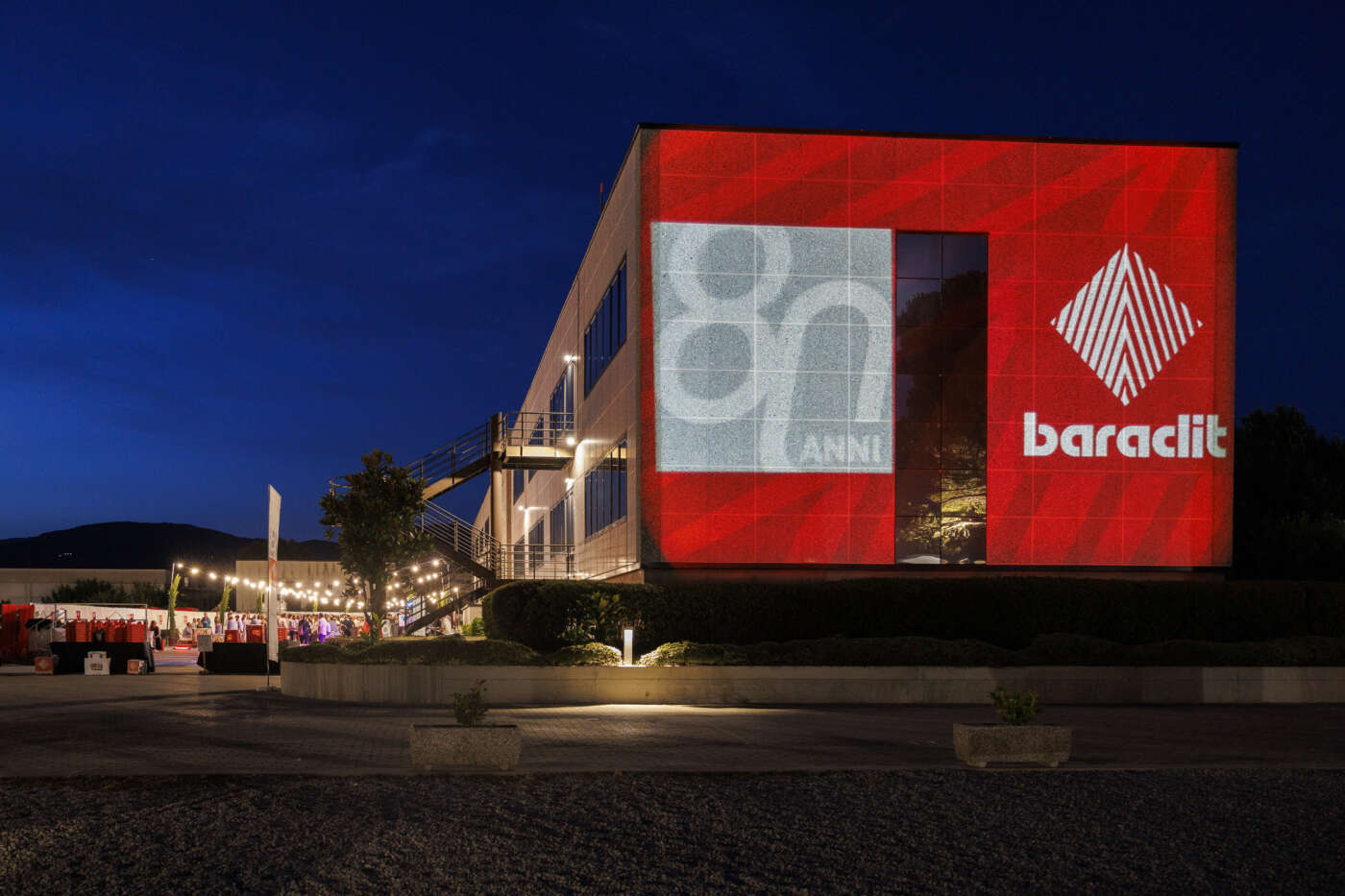 80 anni Baraclit